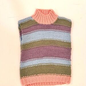 Knit sleeveless sweater